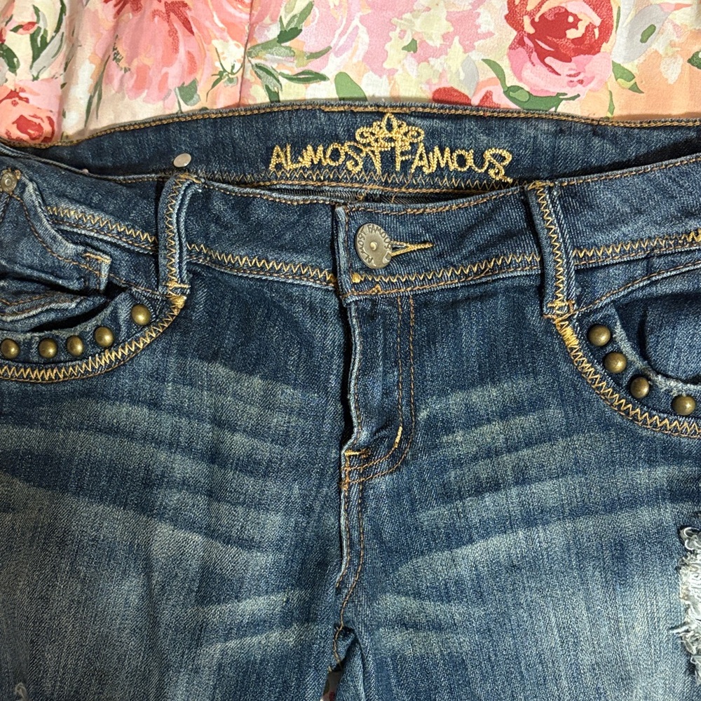 Women’s Ripped Blue Jeans - Size 7 - Picture 2 of 10